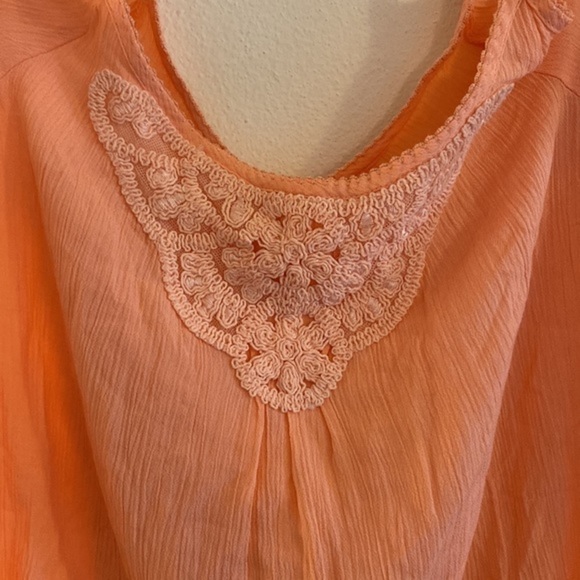 MUDD Gauzy Peach Color Blouse Size M Flowy Boho - Picture 3 of 8